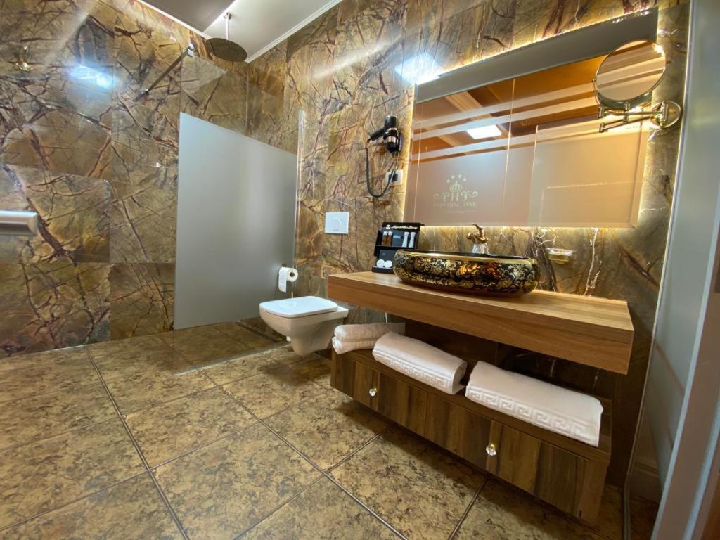 Vila Imperial One Luxury Boutique Hotel Fagaras Exterior foto