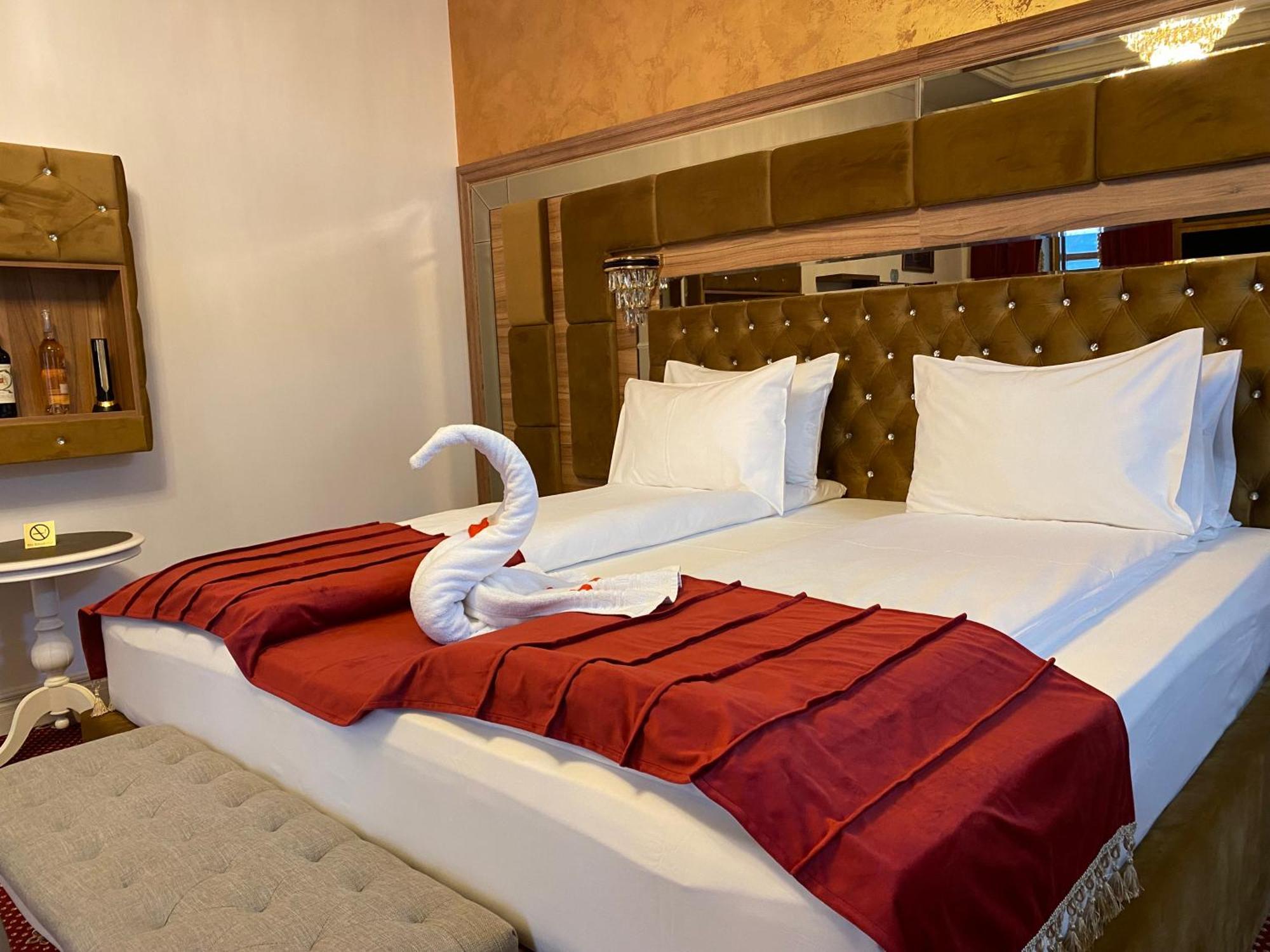 Vila Imperial One Luxury Boutique Hotel Fagaras Exterior foto